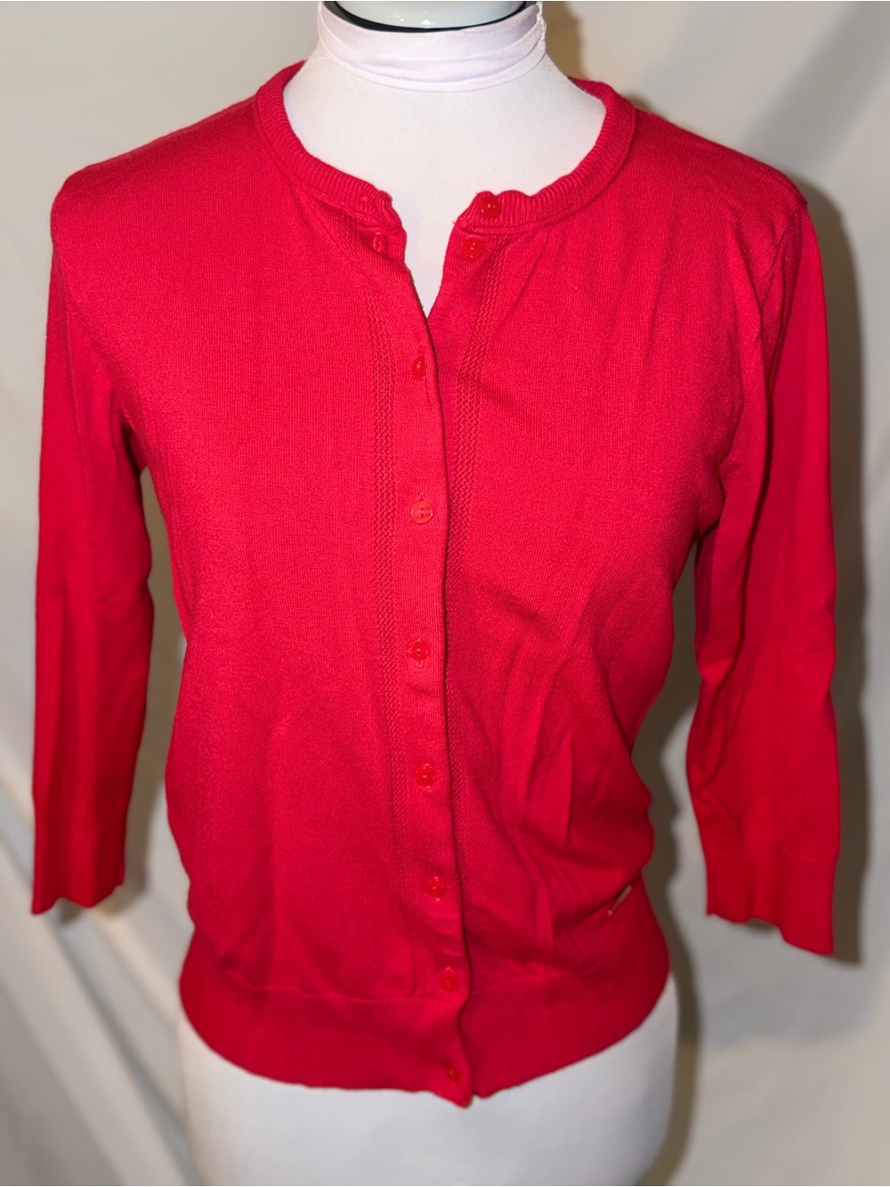 Ellen Tracy Lightweight Knit Button front cardigan